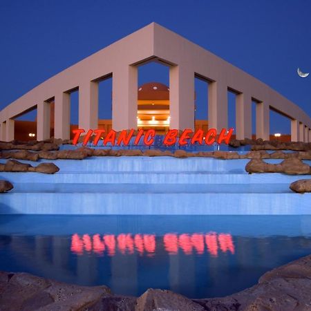 Titanic Beach - Families And Couples Only Hurghada Esterno foto Titanic Beach Club