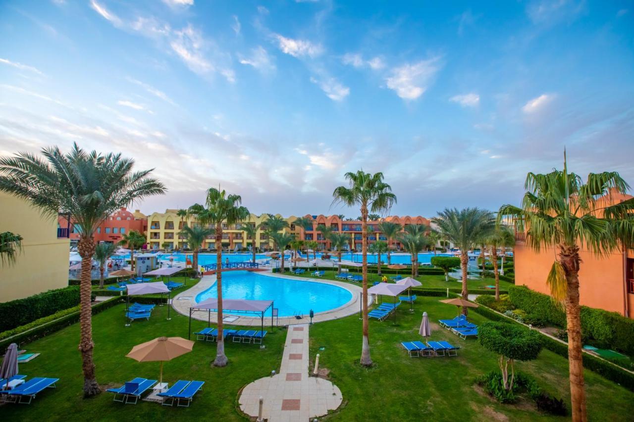 Titanic Beach - Families And Couples Only Hurghada Esterno foto El Alamein