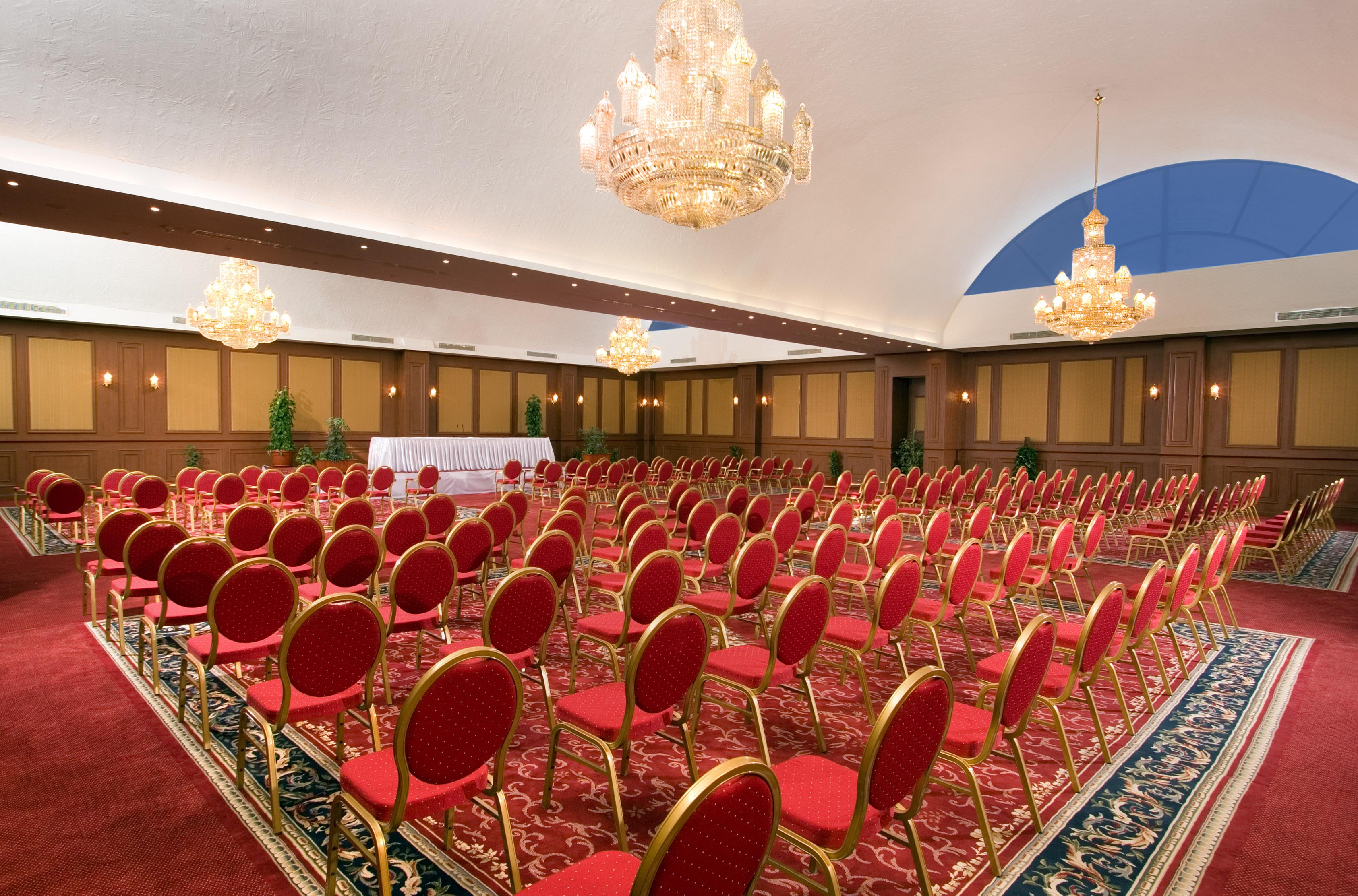 Titanic Beach - Families And Couples Only Hurghada Esterno foto The Grand Ballroom